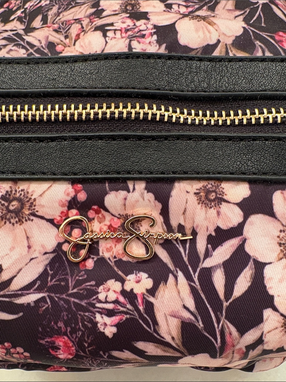Jessica Simpson mini backpack - Picture 3 of 5